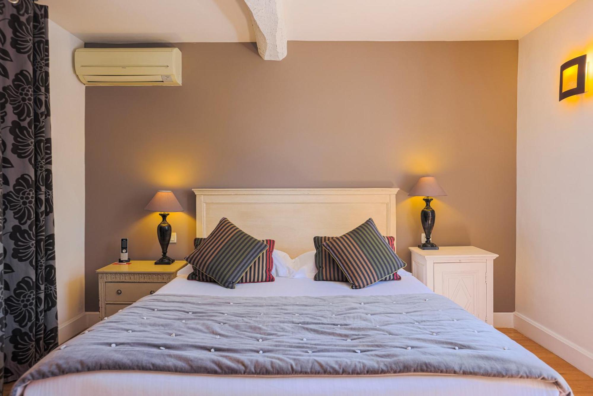 Hotel Du Clos 르루헤 외부 사진