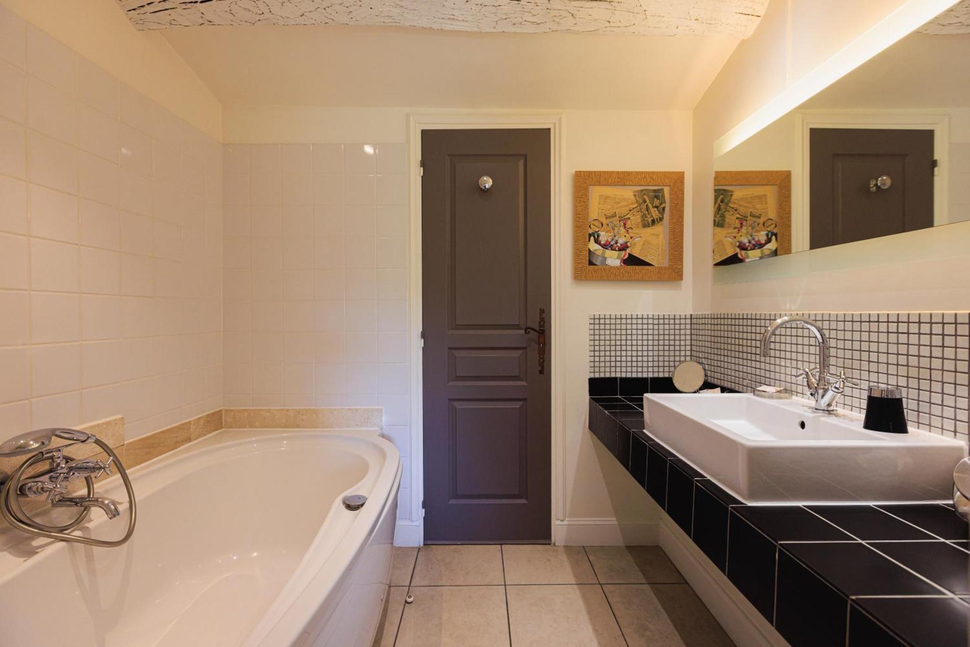 Hotel Du Clos 르루헤 외부 사진